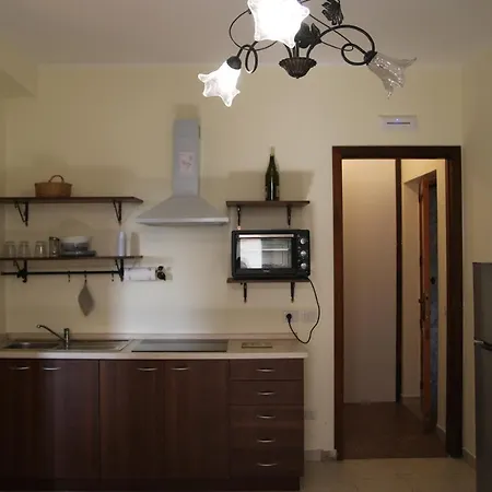 R & S Apartment Giardini Naxos