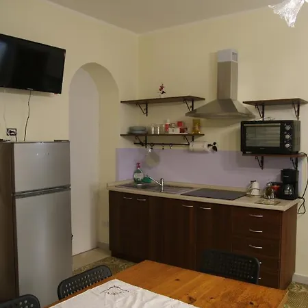 R & S Apartment Giardini Naxos